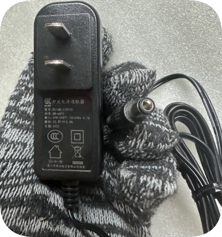 *Brand NEW* KLEC KL-AD-120100 12V 1A 12W AC ADAPTER Power Supply