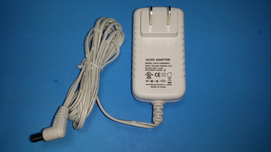 *Brand NEW*Tokpower Electronics TAP12-240S050U1 24V 0.5A AC Power Adapter