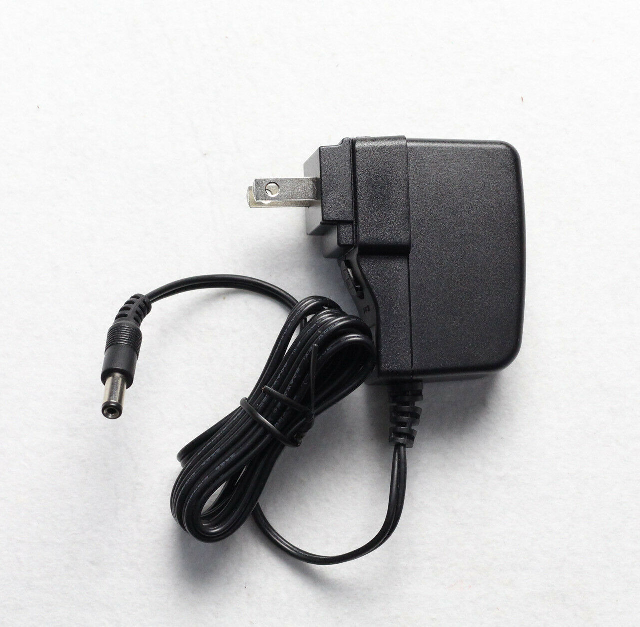 *Brand NEW* JBL SSA-18W-12 US 120150 12V-1.5ASwitching Power Supply AC Adapter