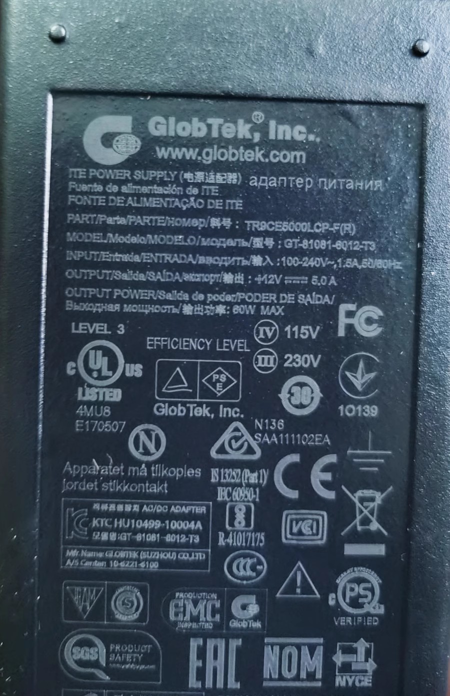 *Brand NEW*Globtek,Ine TR9CE5000LCP-F(R) GT-81081-6012-T3 12V 5A 60W AC ADAPTER Power Supply