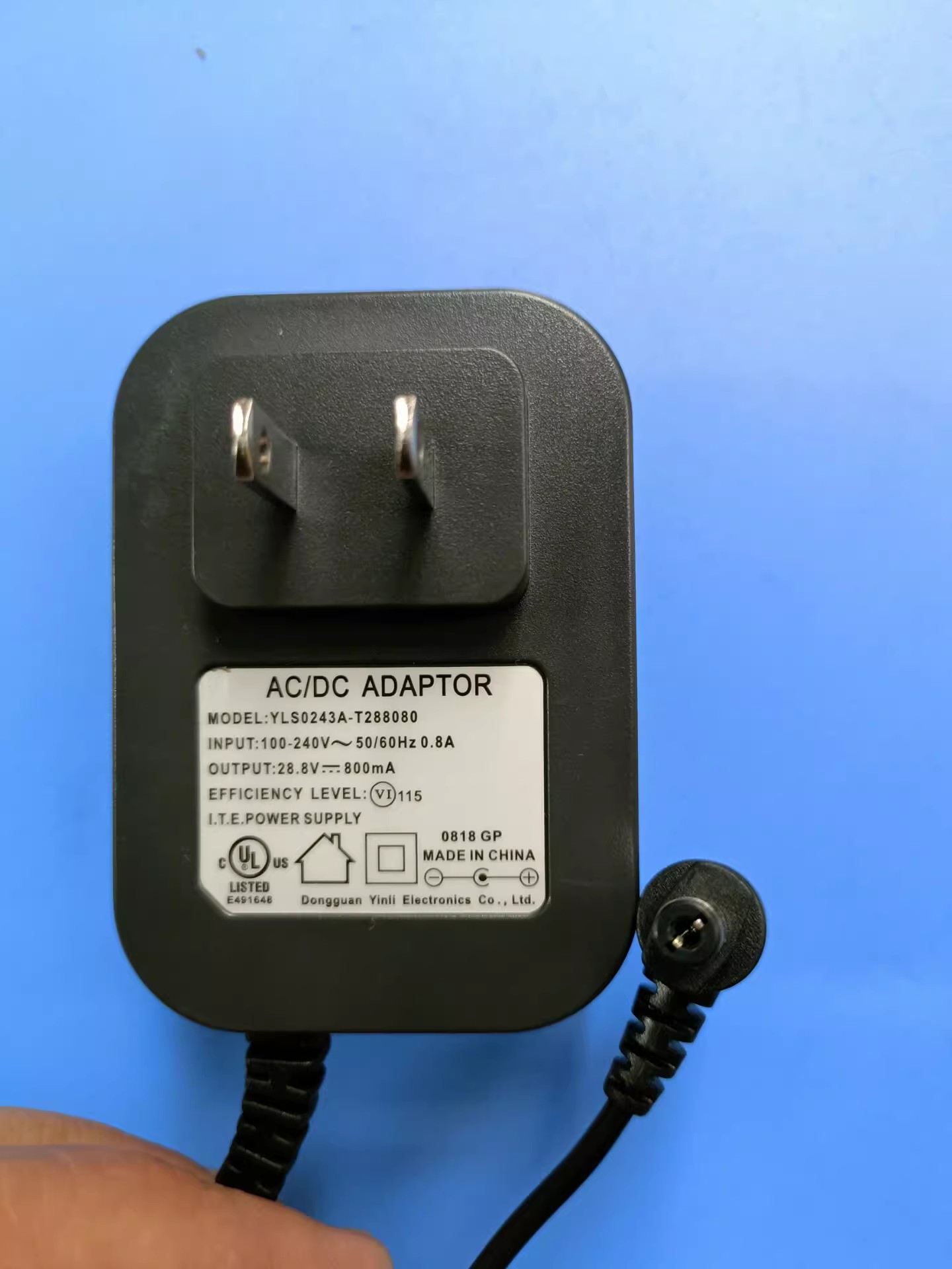 *Brand NEW*28.8V 800MA AC DC ADAPTHE Shark S1 S6 S9 YLS0243A-C288080 POWER Supply