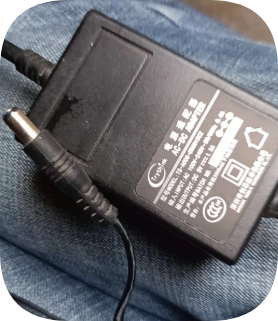 *Brand NEW*TS-A008-050015C2 Wasu TV SOYEA SD390-C Set-Top Box Power Adapter Charger 5V2A Power Cord
