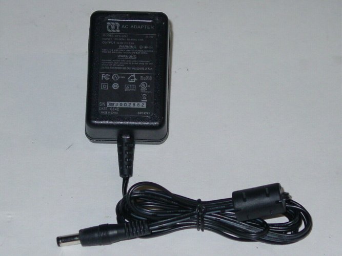 *Brand NEW*CWT KPC-024F 12V 2A AC Power Adapter