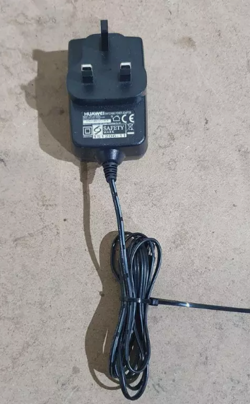 *Brand NEW*Genuine Huawei HW-120100B6W Black 12 Volt 1A AC Adapter Power Supply