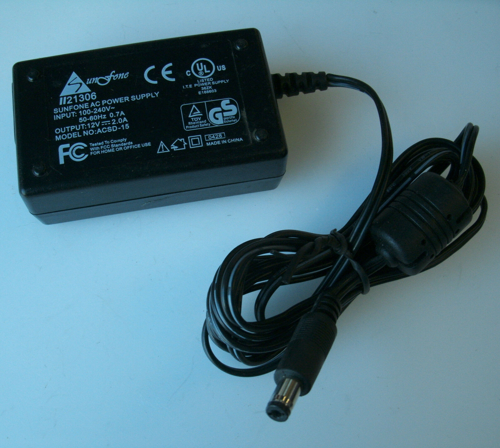 NEW 12V 2A SUNFONE ACSD-15 Power Supply AC Adapter