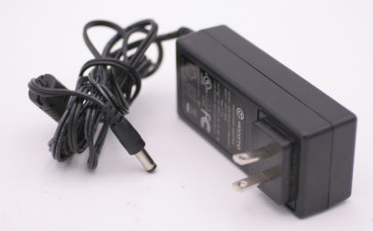 NEW 12V 3.3A Insignia TV NS-24D510NA17 ADS-45FSI-12 12040GPCU AC adapter