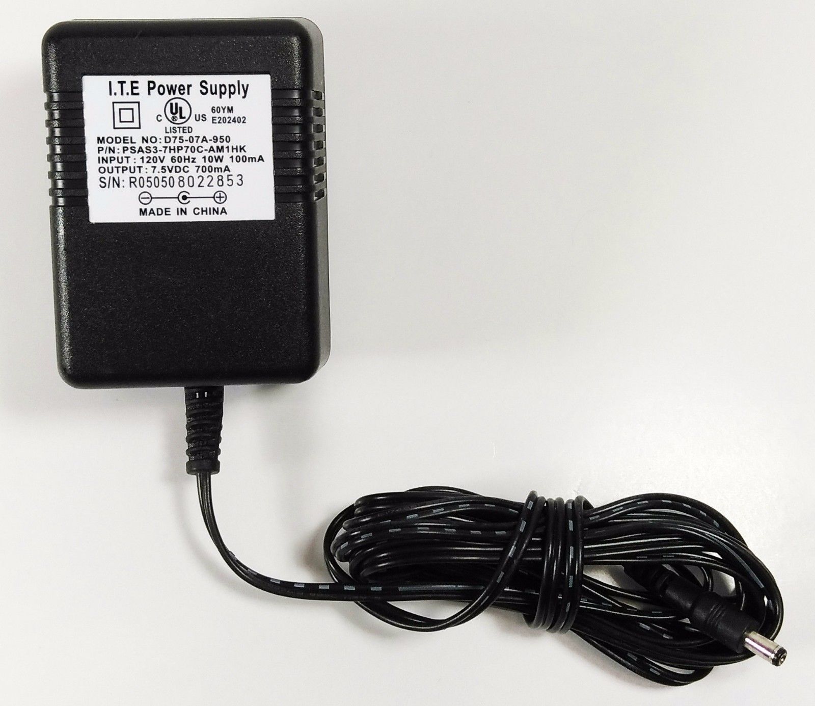 NEW 7.5V 700mA ITE D75-07A-950 PSAS3-7HP701-AM1HK AC DC Adapter
