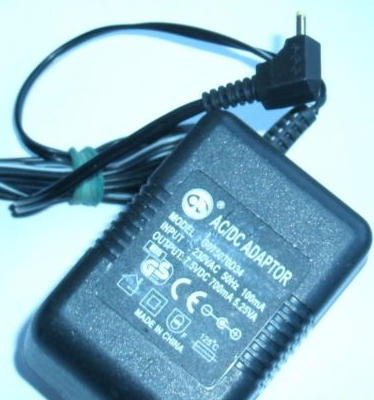 NEW 7.5VDC 700mA OC G075070D34 AC/DC POWER ADAPTER