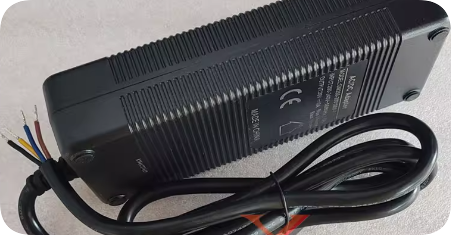 *Brand NEW*GVE 20V 10A power adapter universal 20V 9A 8A7.5A 6A 5A DC DC four-wire 4-core transformer GM250-20