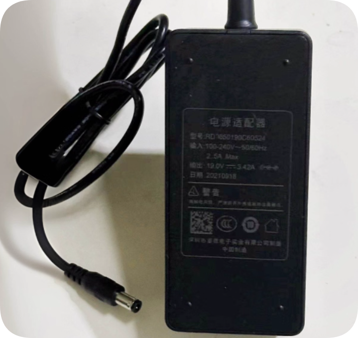 *Brand NEW*19V 3.24A RD0650190C60524 Suitable for XGIMI z4x/z4 Aurora power adapter XEC09/XEC10 dedicated proj