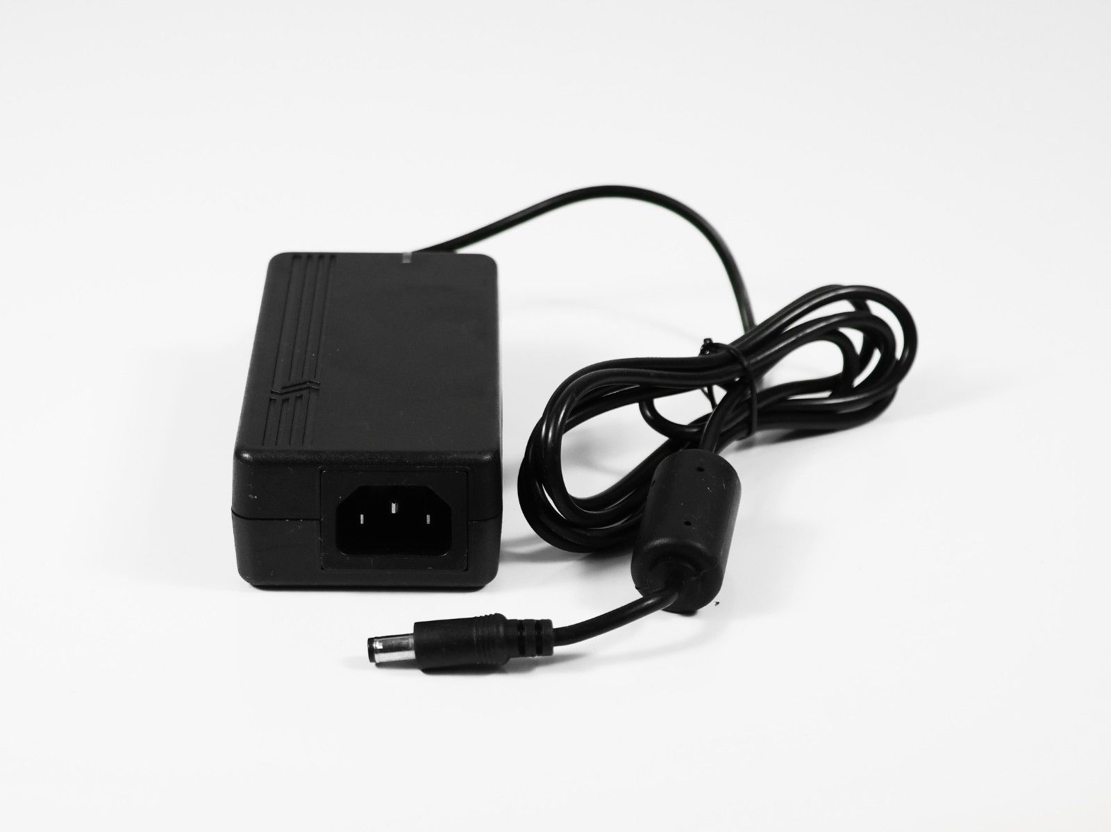 NEW 12V 5A Seasonic SSA-0601S-1 AC DC Switching Adapter