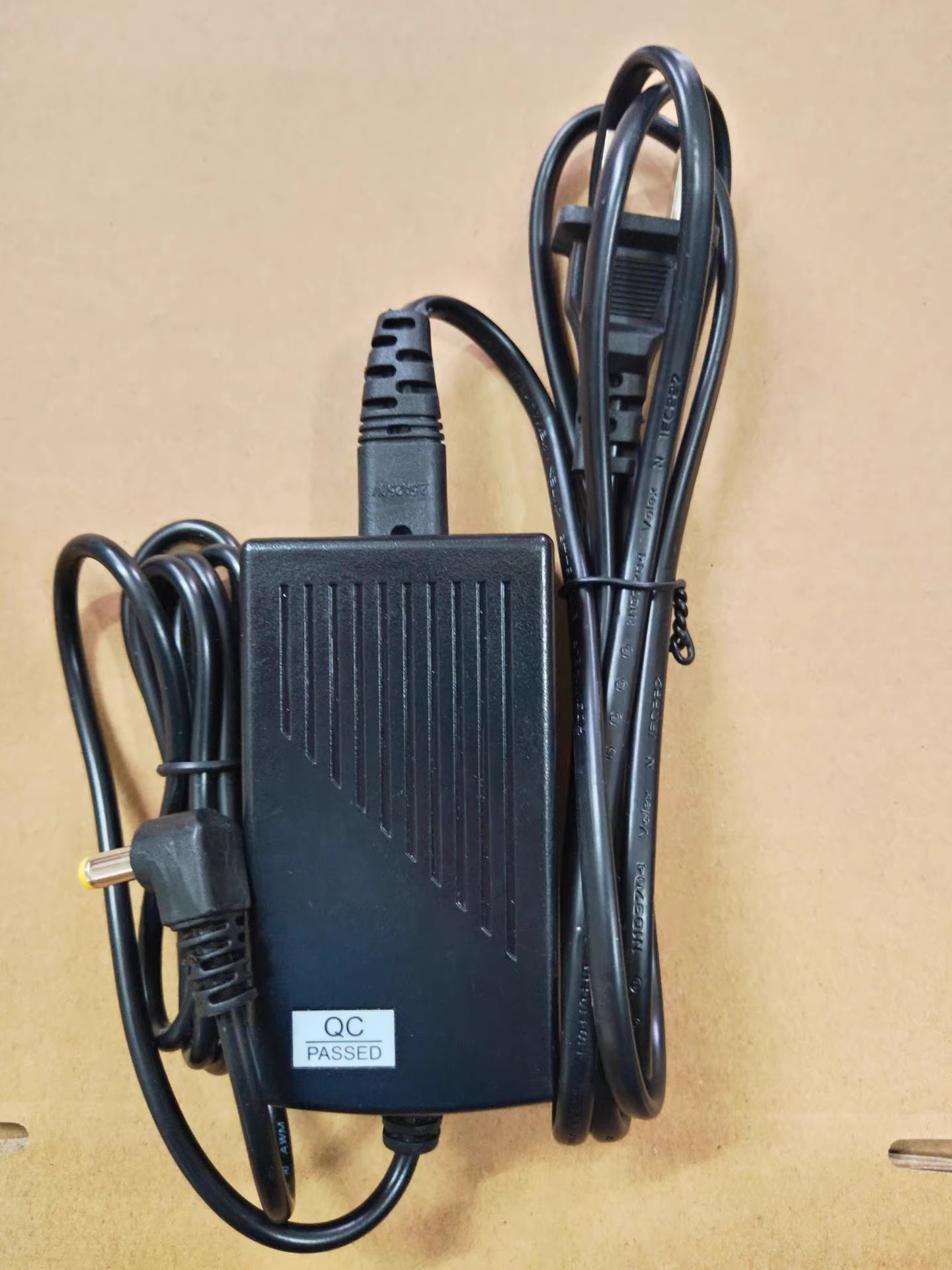 *Brand NEW* CASIO 9850B CTK-631 CTK647 CTK648 CTK650 ctk401 9V 850MA AC DC ADAPTHE POWER Supply